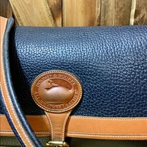 VINTAGE NAVY BLUE LEATHER DOONEY & BOURKE …